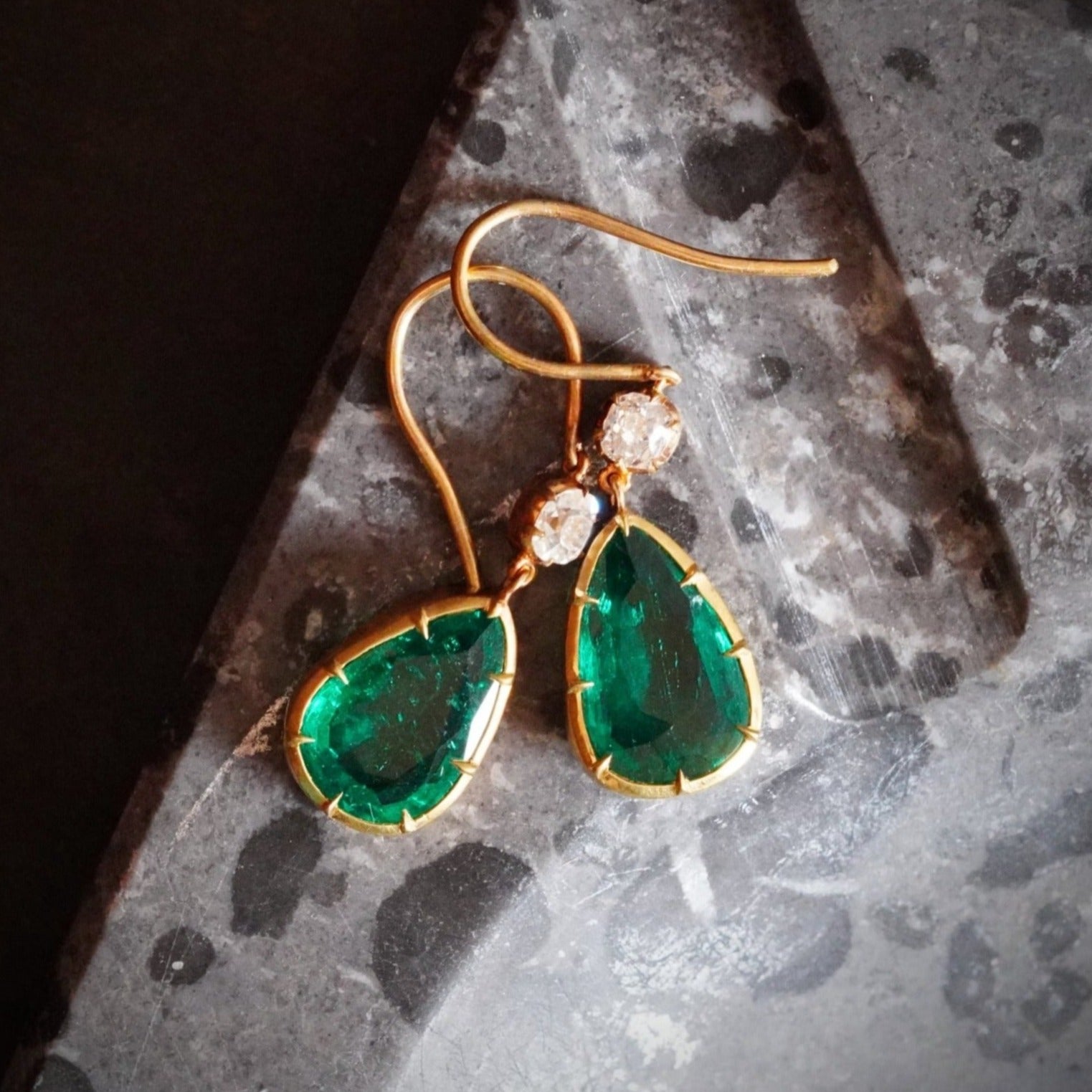 Jogani Colombian Emerald and Diamond Drop Earrings in 18K Gold 4