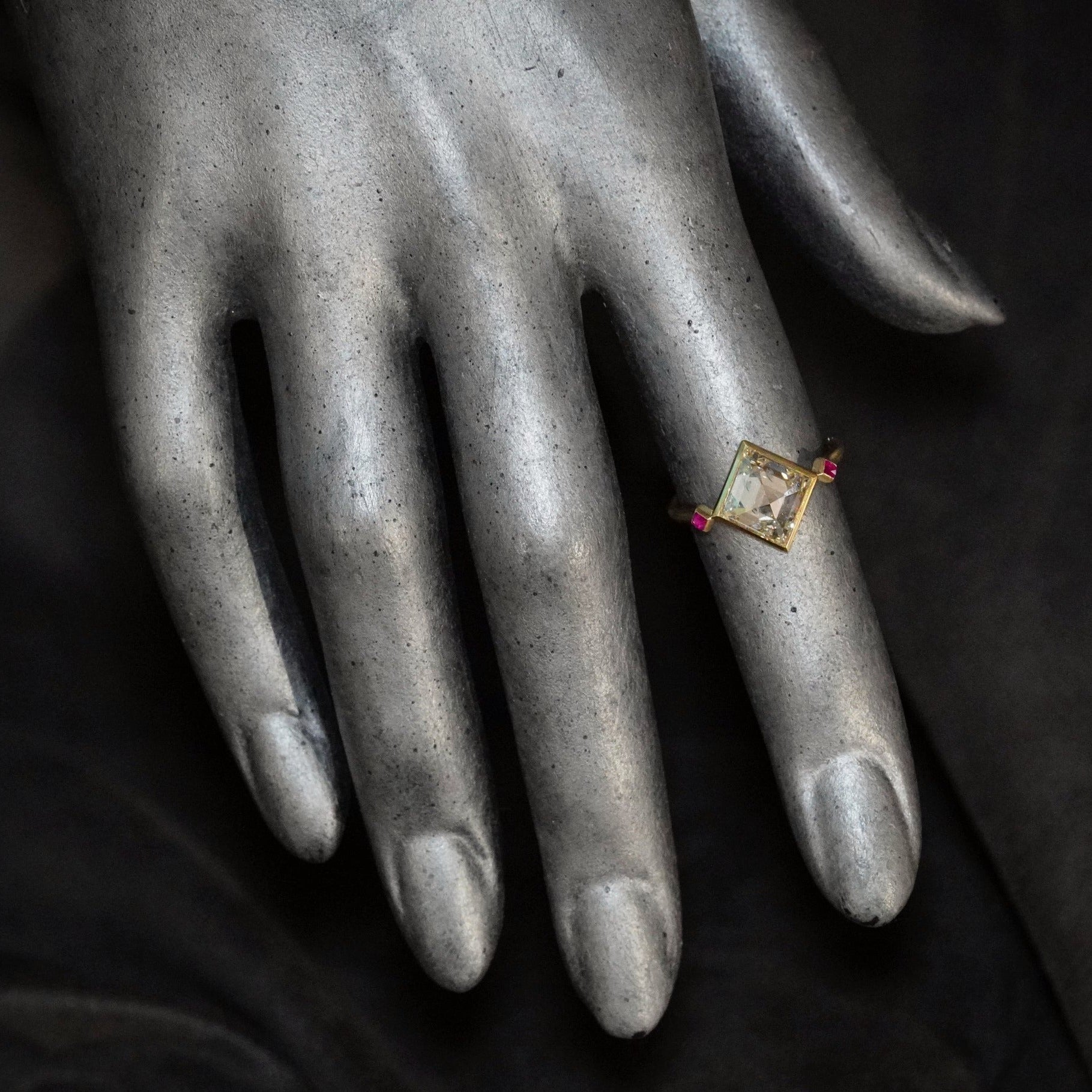  Jpgani Art Deco-Inspired 3.03ct Lozenge Diamond Ring with Rubies in 18K Gold