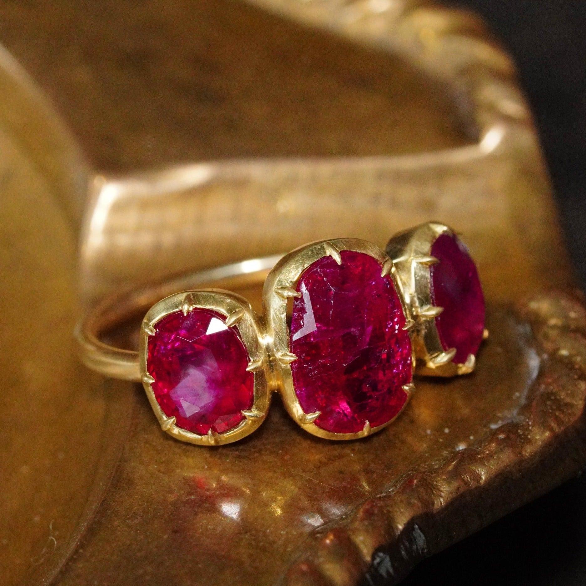 Romantic Burma No Heat Ruby Collet Ring: A Victorian-style