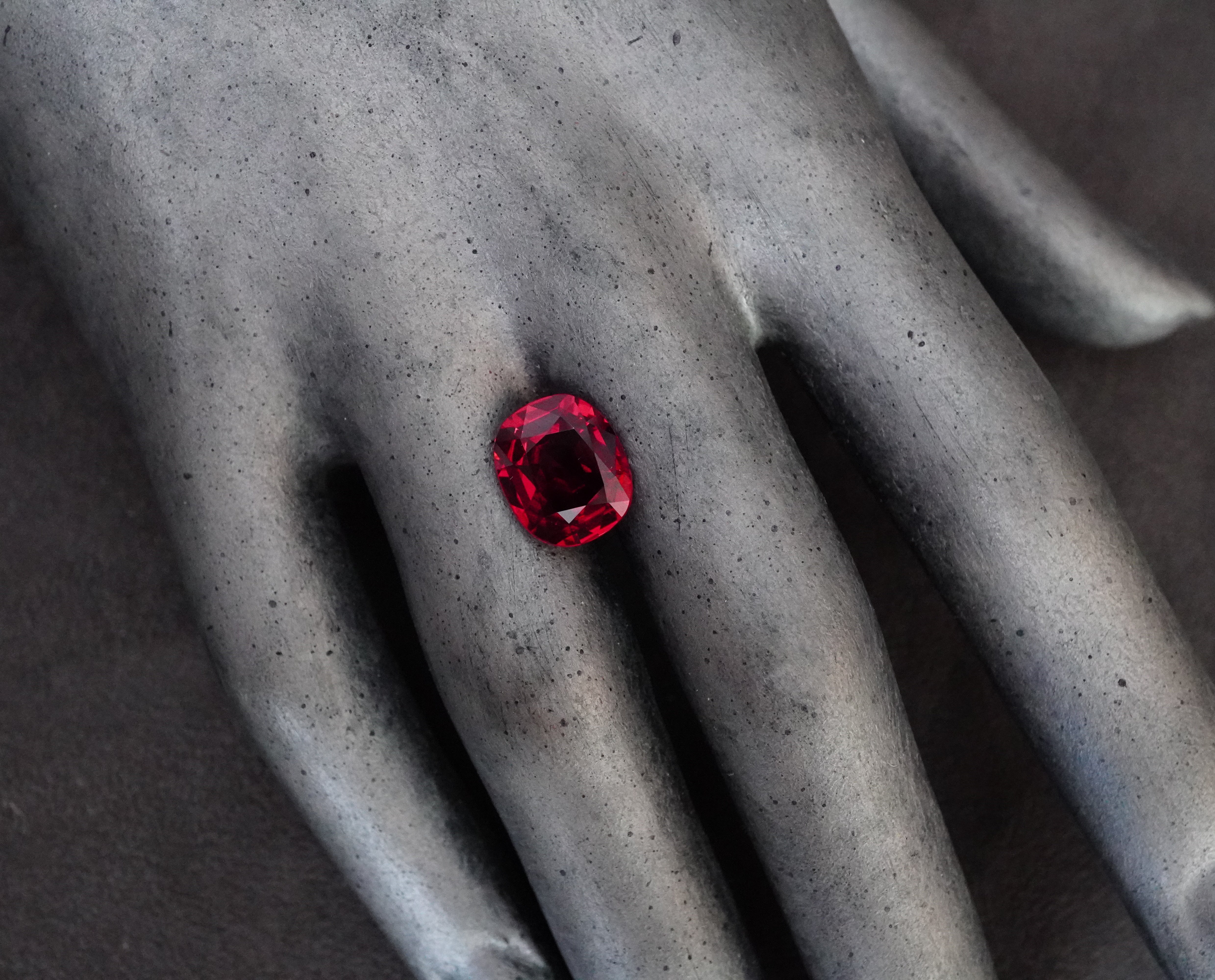 5.29-carat, cushion-shaped, unheated jedi spinel from Burma (Myanmar)