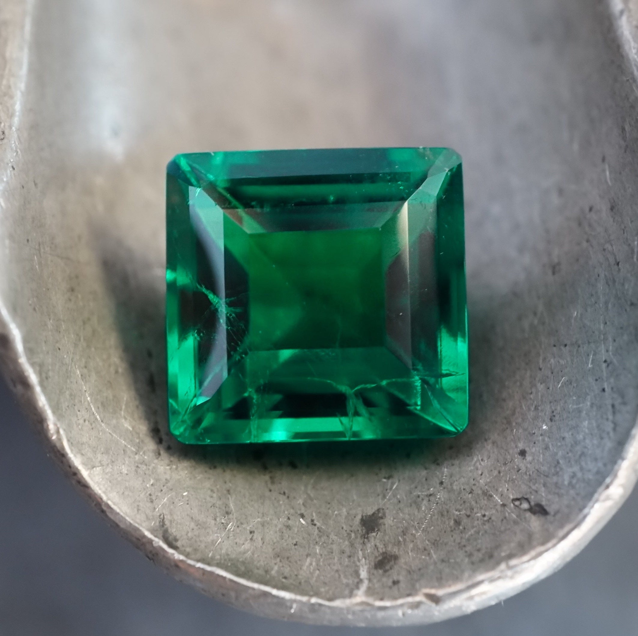 2.74-carat, step-cut Colombian emerald from Jogani