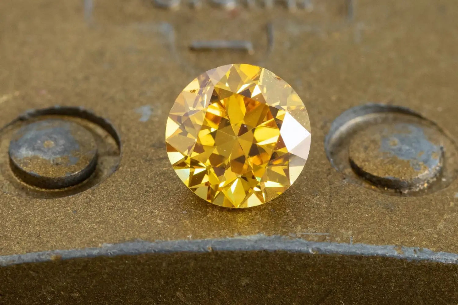 The Allure of Fancy Color Diamonds-Jogani