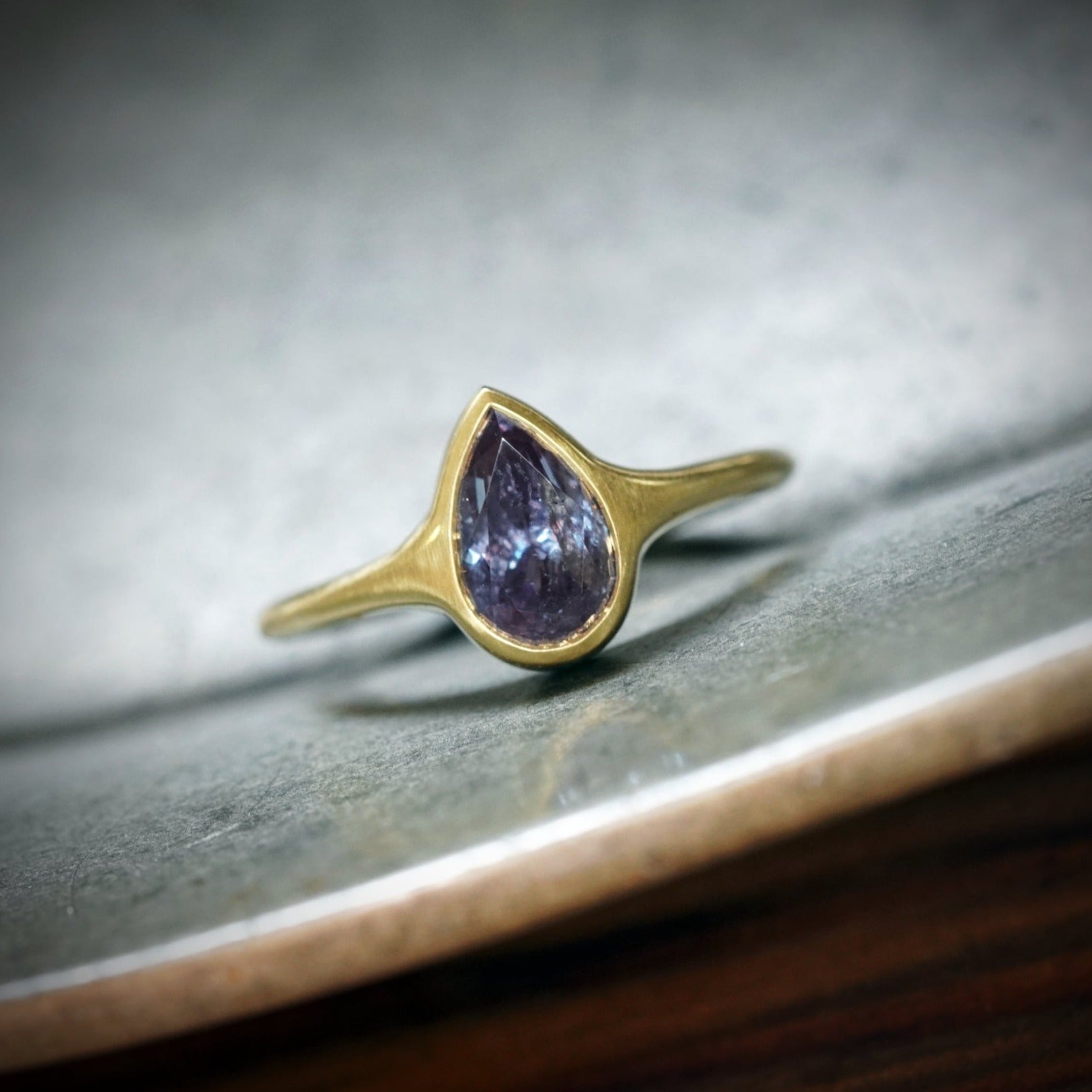 1.96 CT Russian Alexandrite Gold Ring | Color-Changing Heirloom Jogani