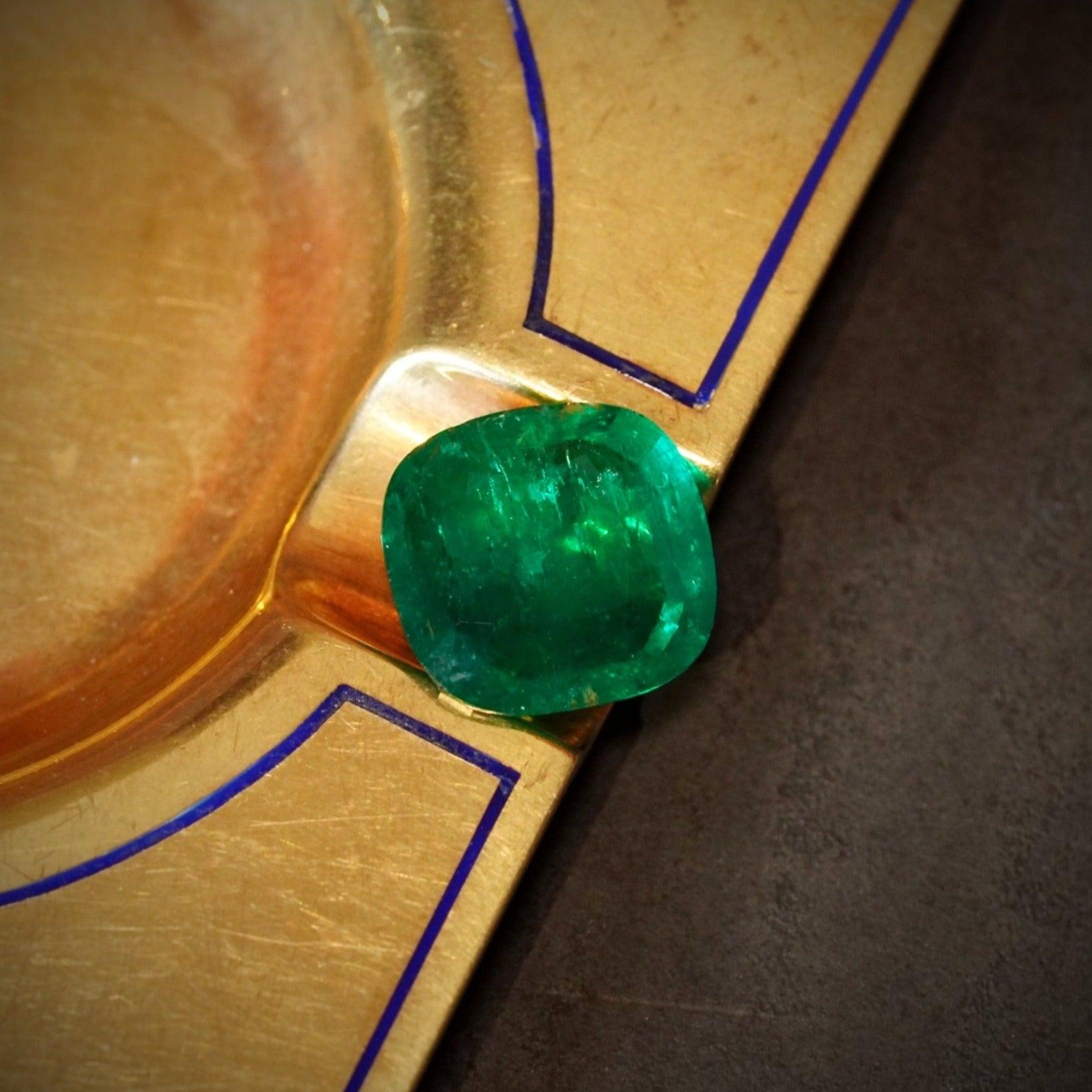 Colombian Emerald Jewelry by Anup Jogani - Top View