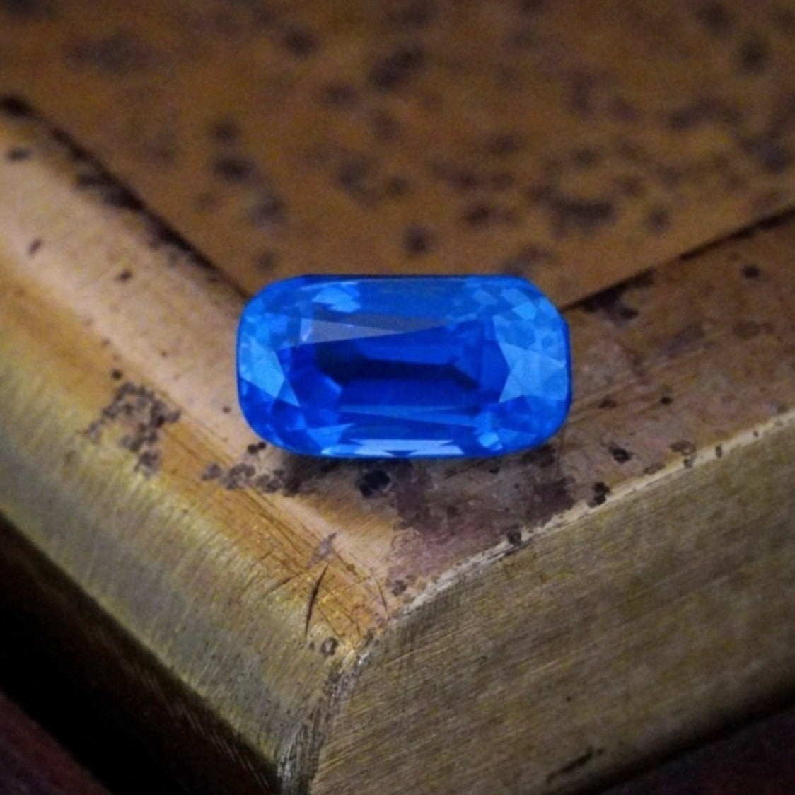 A mesmerizing 5.3 ct cushion-cut Kashmir sapphire, available with Jogani, offering collectors and designers a chance to own a piece of history.