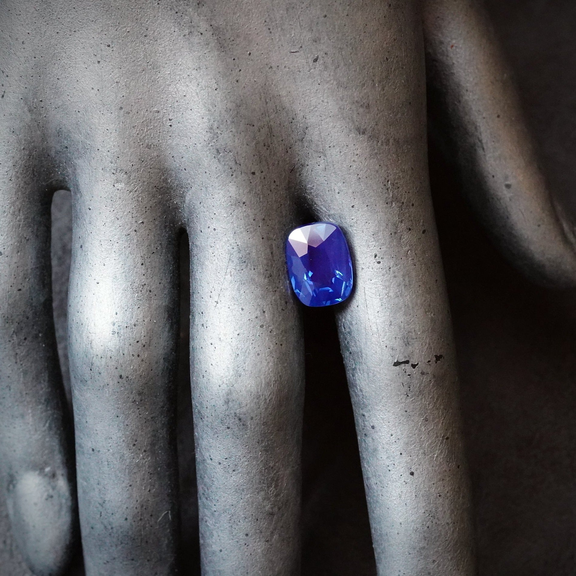 A breathtaking 6.43 ct no-heat Ceylon sapphire, cushion-cut to enhance its brilliance. Gubelin-certified and ready for a bespoke jewelry setting, offered by Jogani.