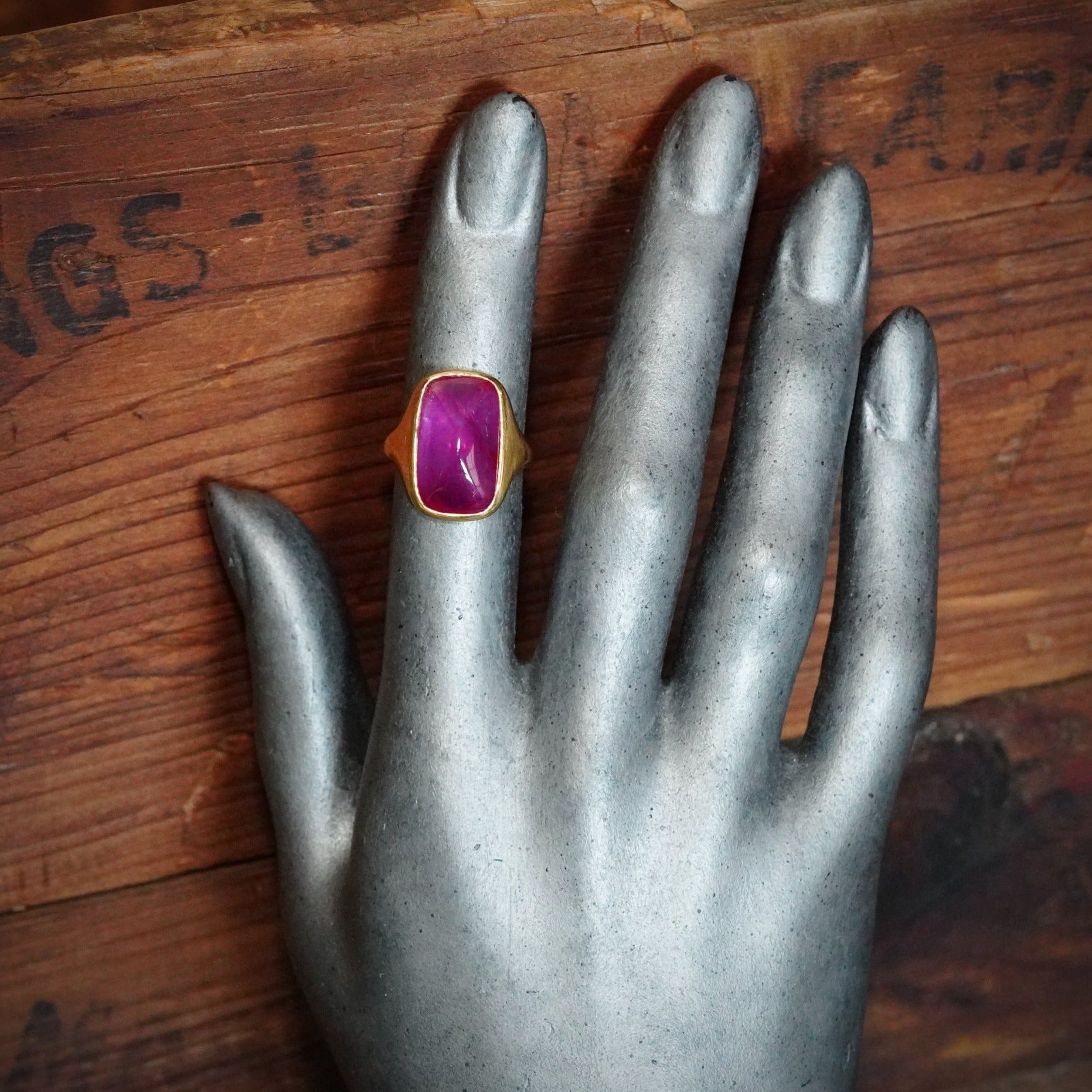 Sugarloaf Burma Ruby Ring, 12.00 ct