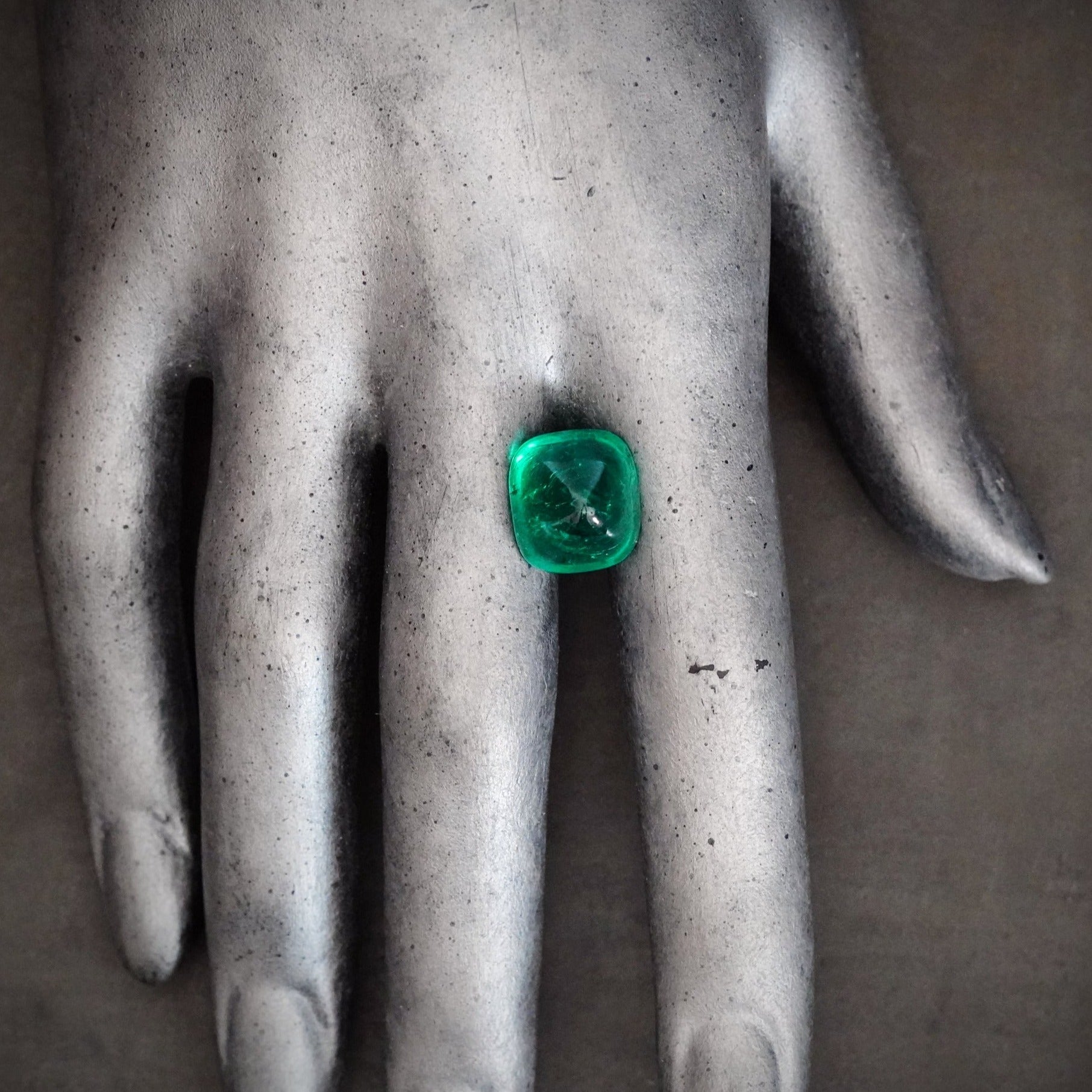 Sugarloaf Colombian Emerald, 10.21 ct