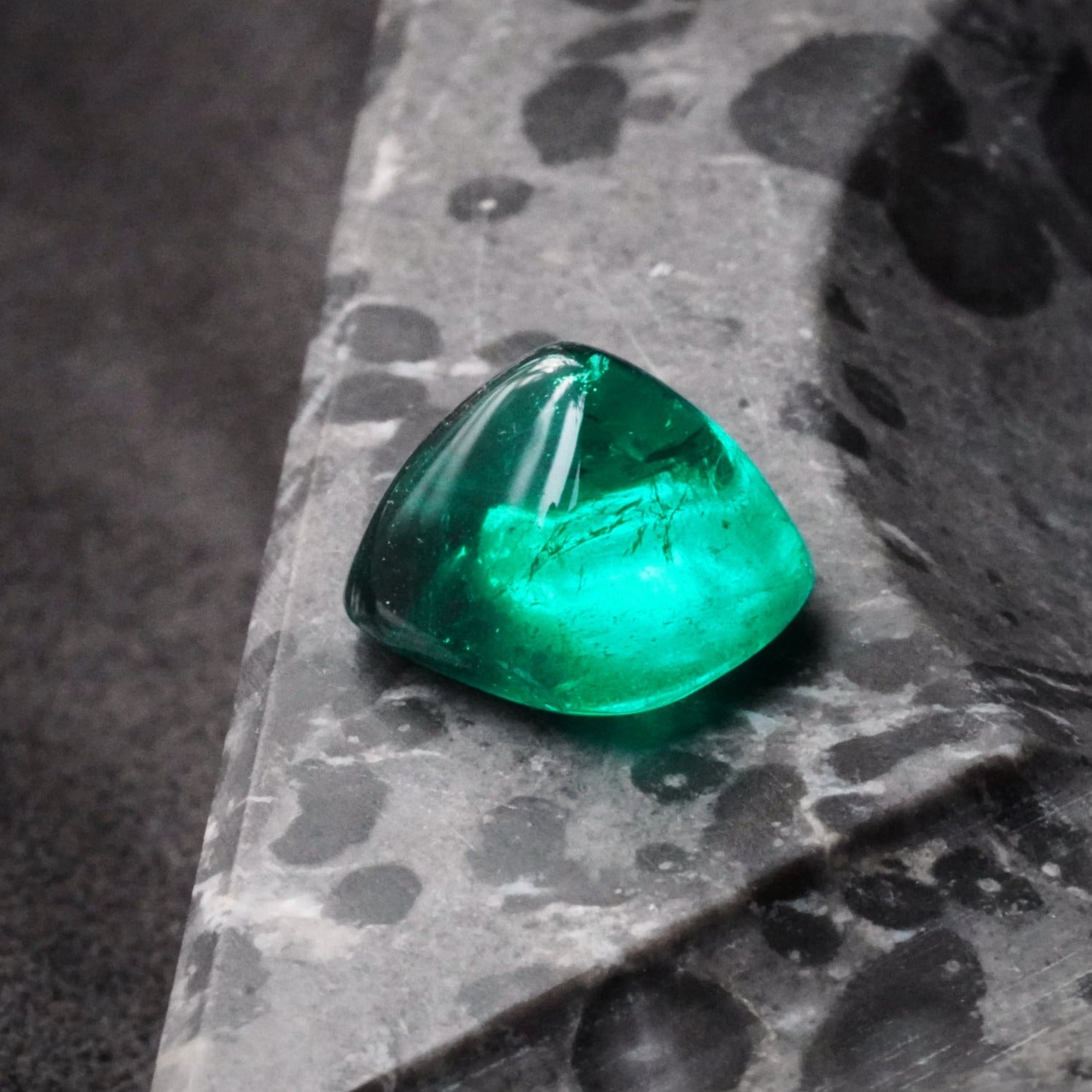 Sugarloaf Colombian Emerald, 10.21 ct