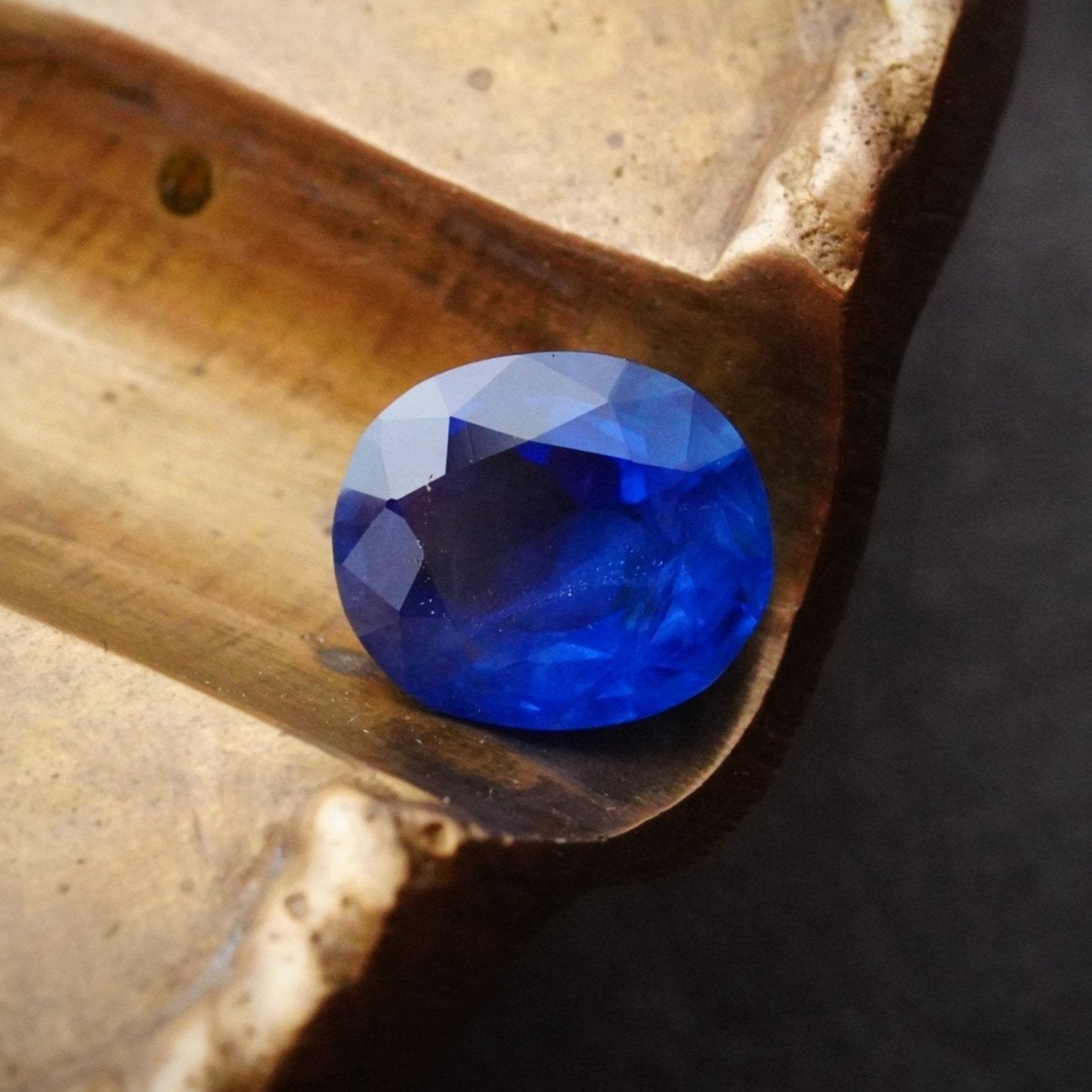 Oval Burma Sapphire, 2.65 ct