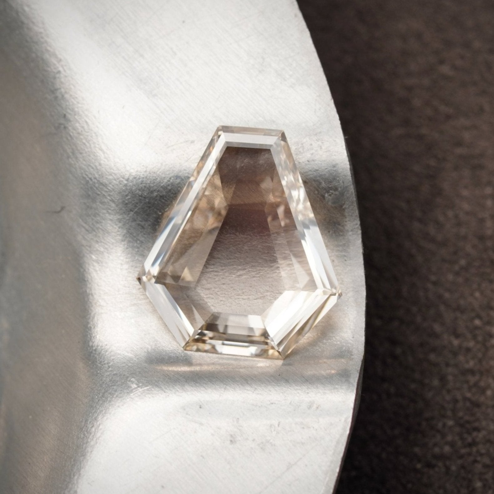 Trapezoid Cut Peach Diamond, 3.11 ct