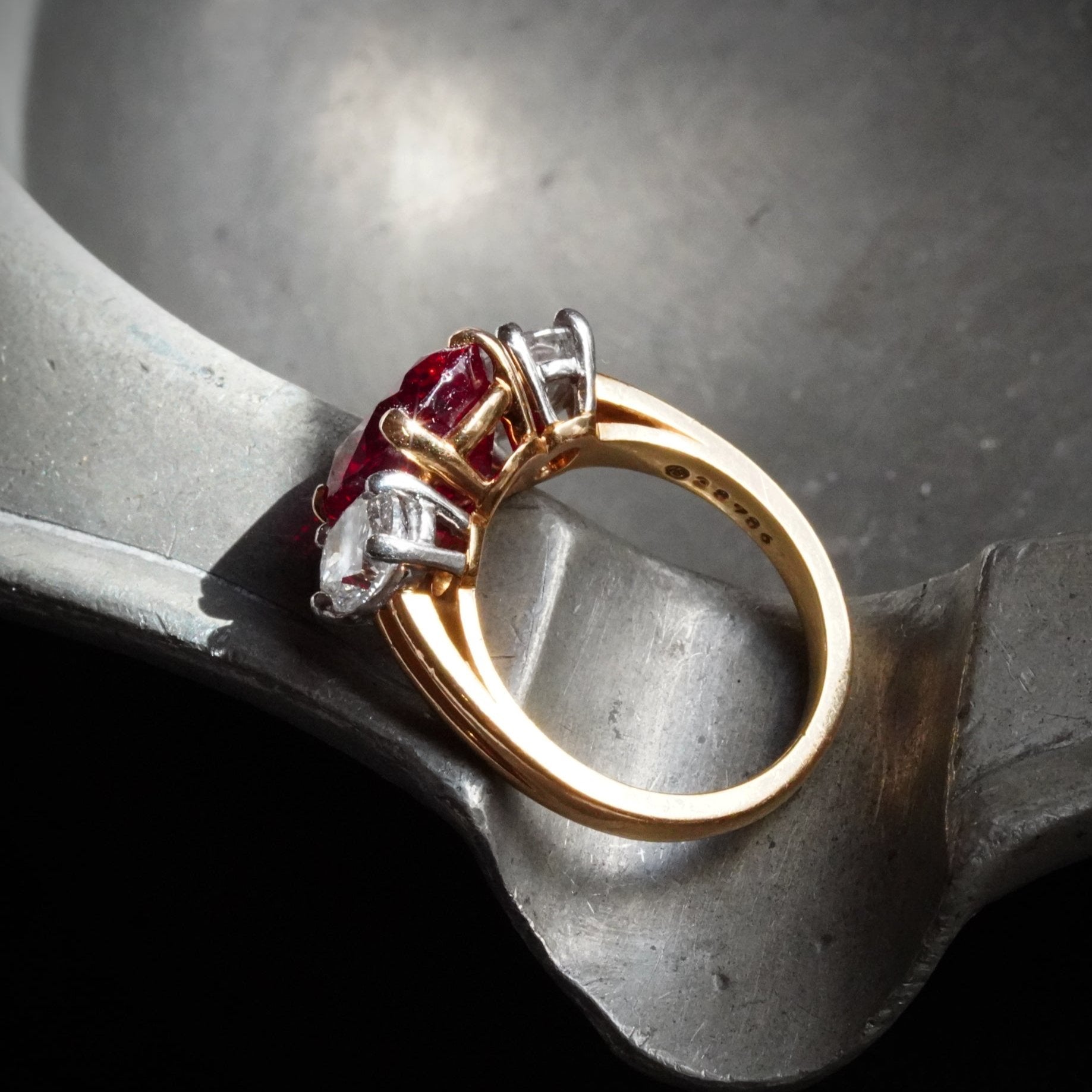 Oval Thailand Ruby Ring, 4.00 ct