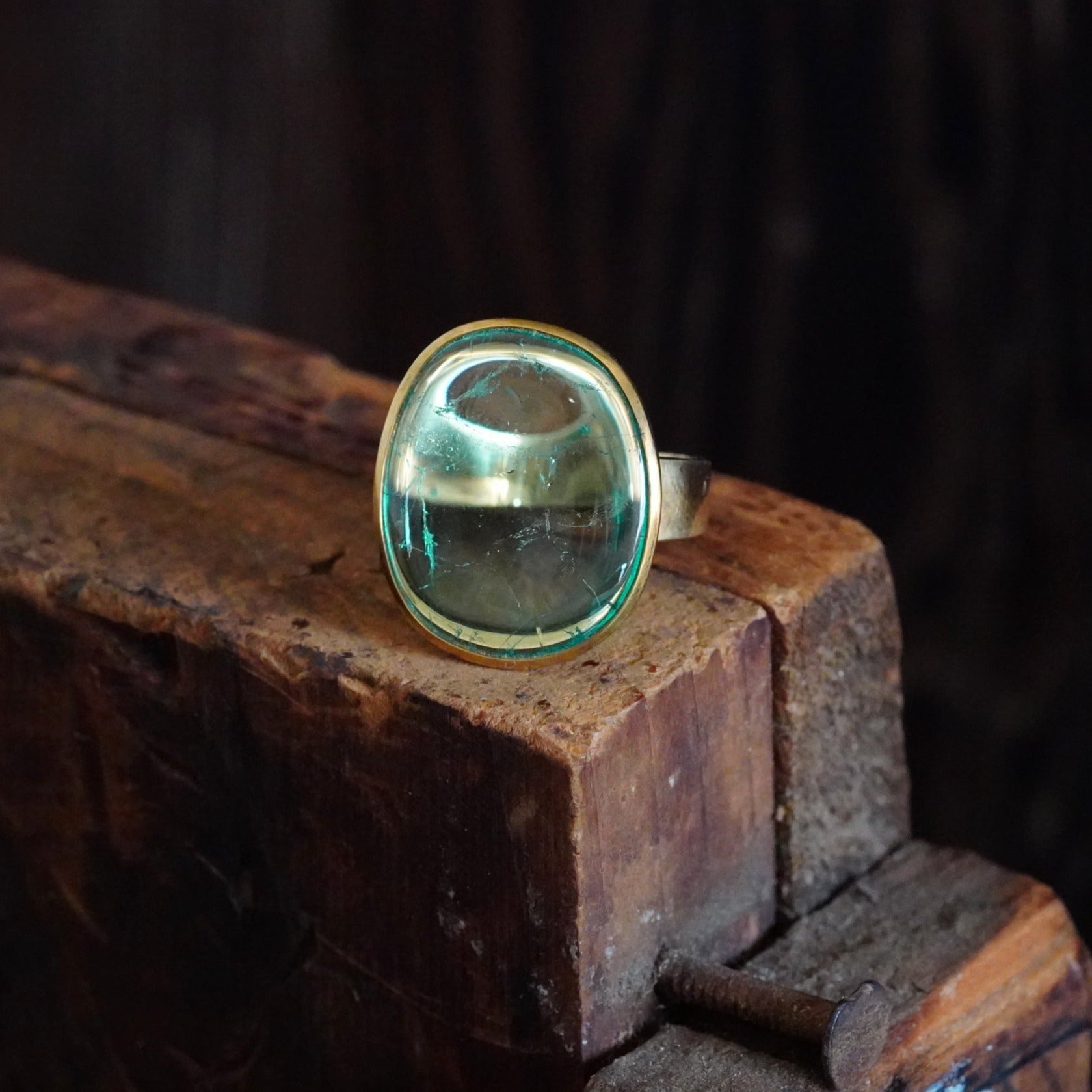  Jogani 7.55 Carat Colombian Emerald Ring 5