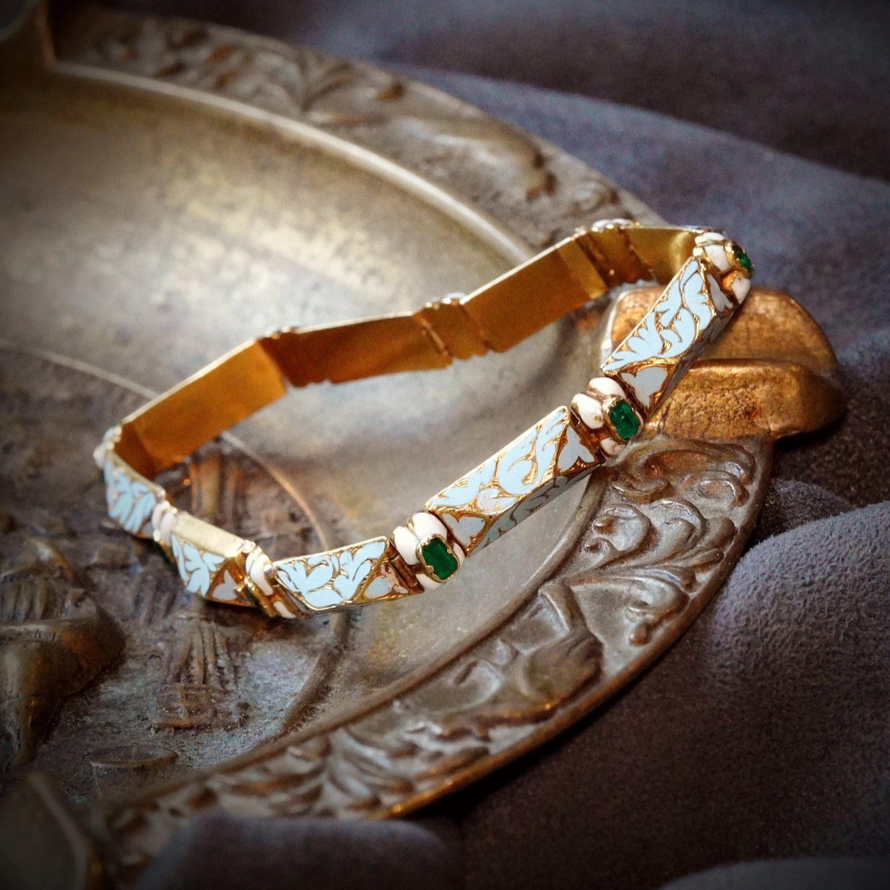 Jogani  Emerald Bracelet 1