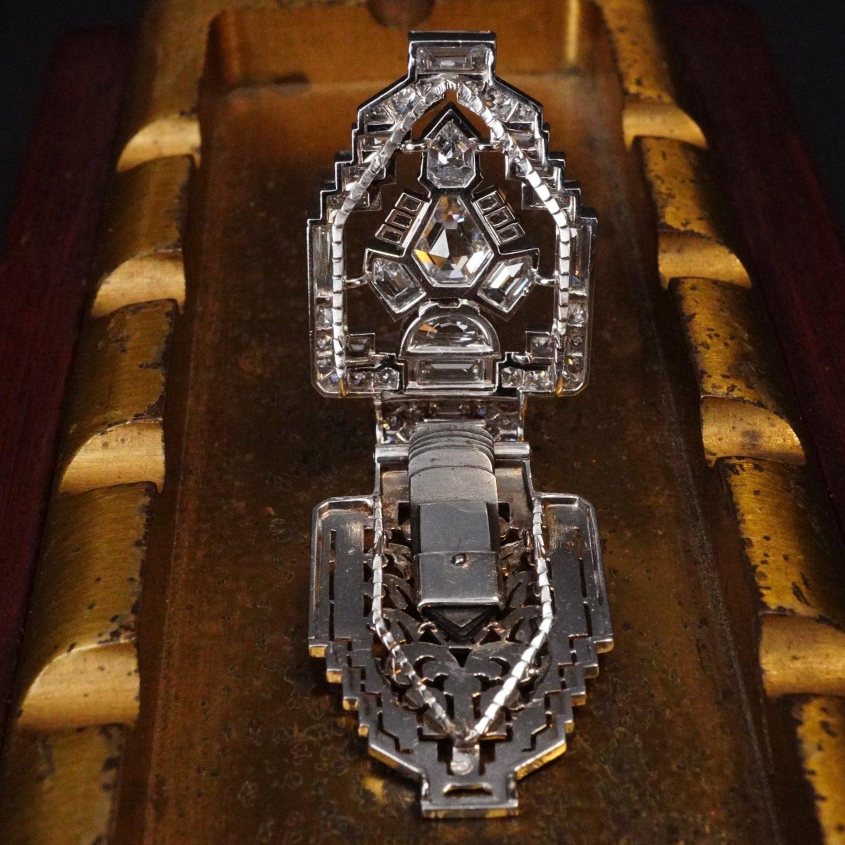 Art Deco Cartier Diamond Platinum Clip Brooch