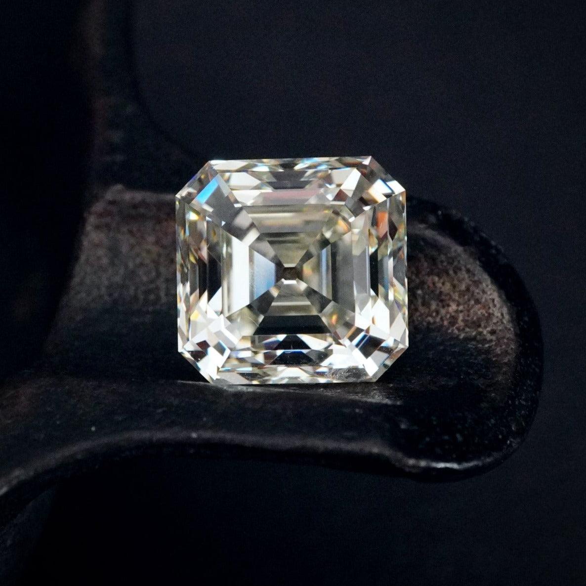 Exceptional 7.38-CT Art Deco Diamond with an Hypnotic