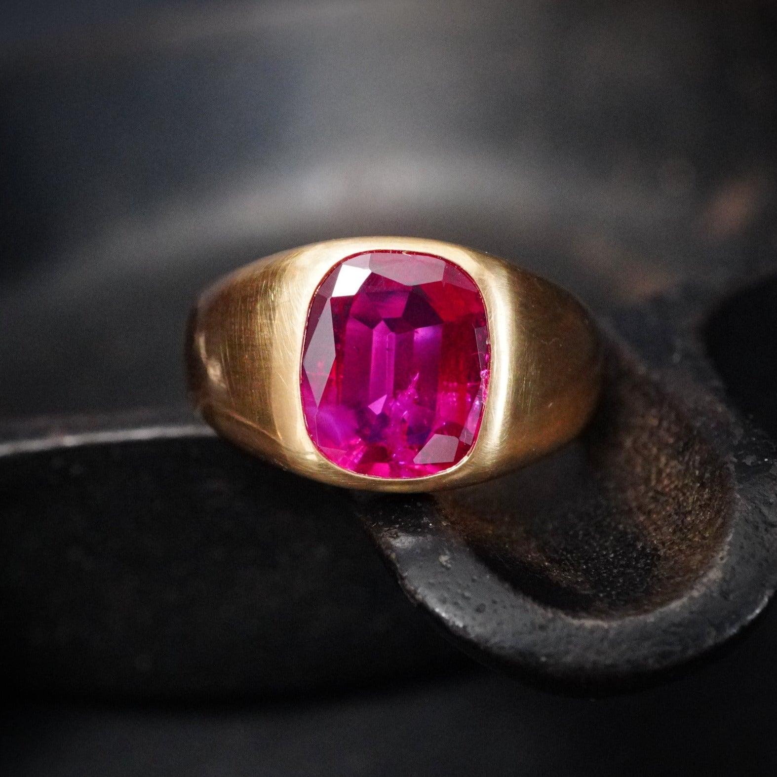 Handcrafted Gold Ring with 2.37 CT Burmese Ruby
