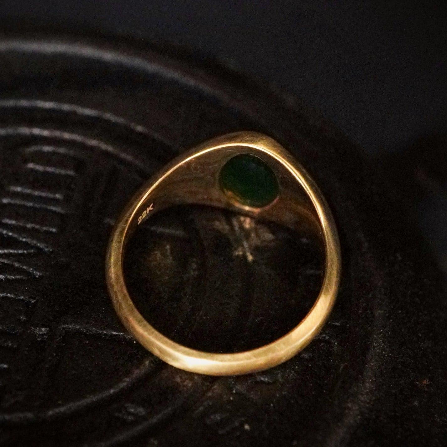 2.81 Cabochon Jade 22-Karat Yellow Gold Original Jogani Ring